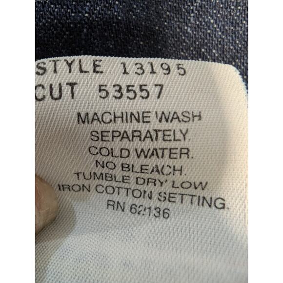 Vintage Y2K Guess USA Bootcut Jeans Style 13195 Size 31 Made in USA Side Slit - Picture 10 of 10